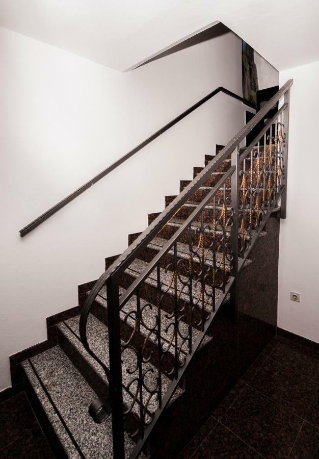 טרביניה Apartmani Santa Barbara מראה חיצוני תמונה